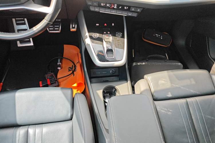 Used Audi Q5 e-tron 2023 40 e-tron Shining Edition Brocade Suit
