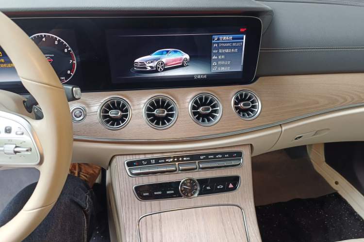 Used Mercedes-Benz CLS 2018 CLS 300 Dynamic Edition