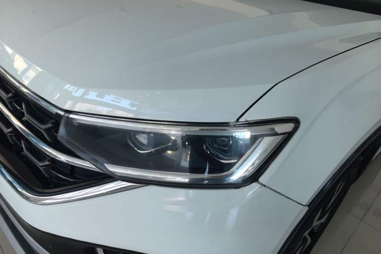 Used Volkswagen Tayron 2023 300TSI Two-Wheel-Drive Luxury Plus Advanced Edition