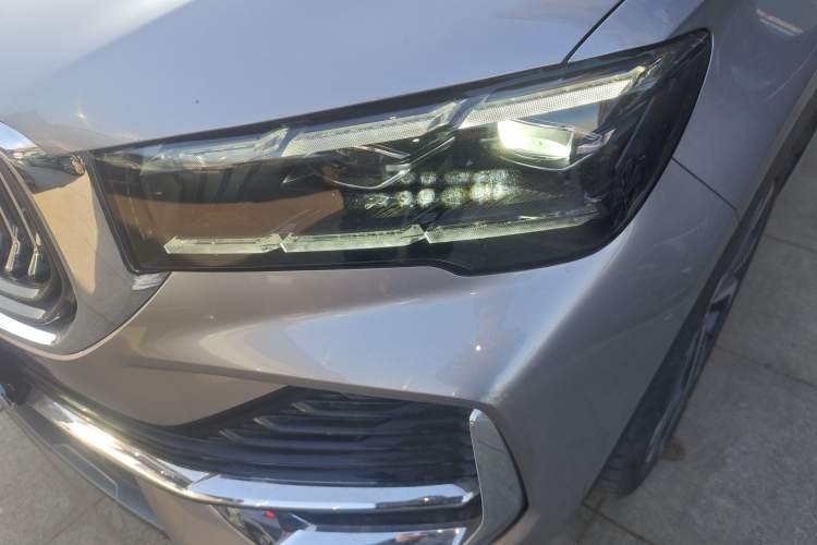 Used Geely Auto Monjaro L 2024 2.0TD High-Power Automatic Two-Wheel Drive Skyline Edition
