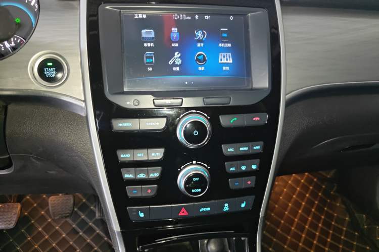 Used Haval H2 2017 Red-Label 1.5T Manual Two-Wheel Drive Luxury Model