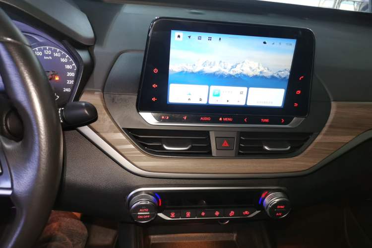 Used Nissan Teana 2021 2.0L XL Comfort Edition Audio And AC Panel