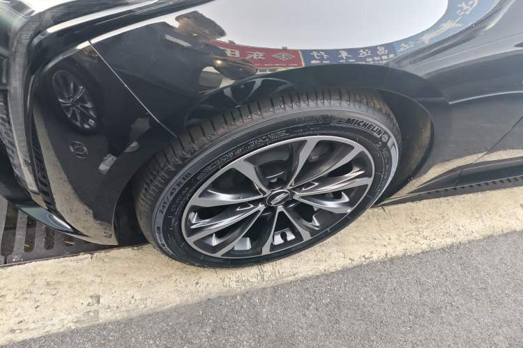 Used Cadillac CT5 2025 28T Urban Sport Edition
