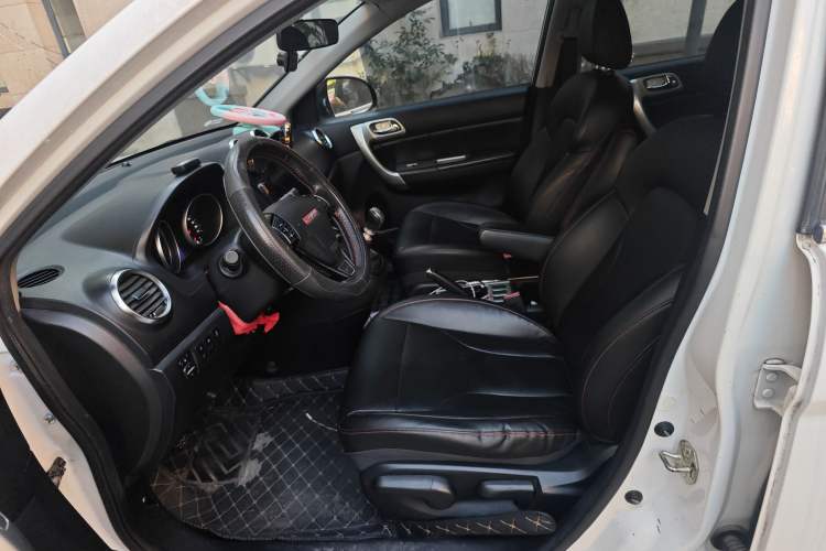 Used Haval H6 2015 Upgraded Model 1.5T Manual Two-Wheel Drive Elite Version