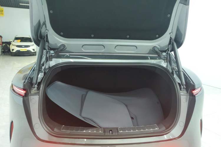 Used Avatr 11 2025 Year Updated Max Extended-Range Version