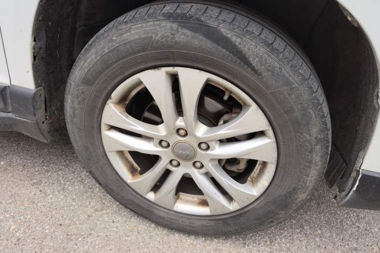 Used Haval H6 2017 Blue Label Sport Edition 1.5T Manual Two-Wheel Drive Elite Model Right Front Wheel Hub