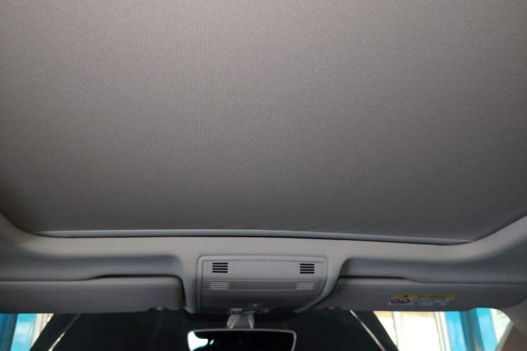 Used Volkswagen Tayron 2020 330TSI Two-Wheel Drive Luxury Smart Connectivity Version
