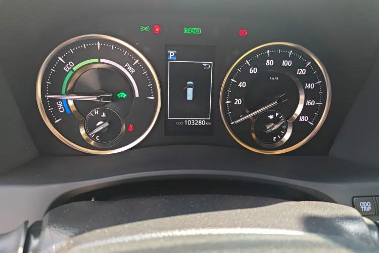 Used Toyota Alphard 2021 Dual-Motor 2.5L Premium Edition Odometer Close Up