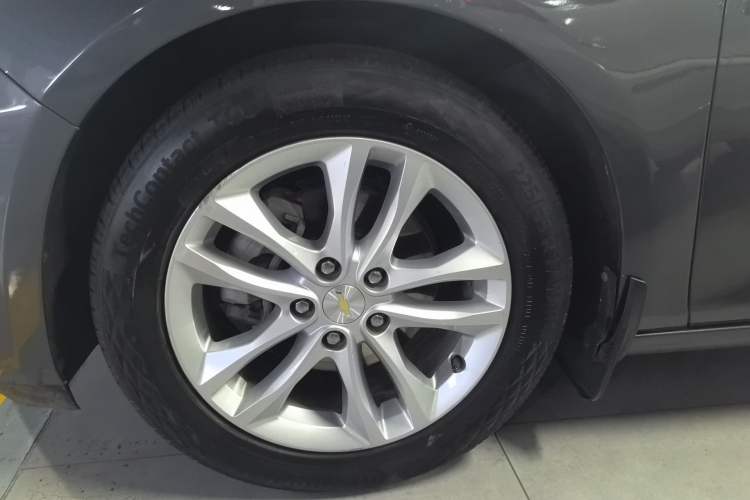 Used Chevrolet Malibu XL 2018 530T Automatic Ruiyi Edition Left Front Wheel Hub