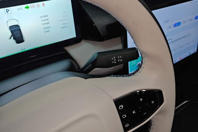 Used Dongfeng Aeolus L7 New Energy 2024 518 Pro
