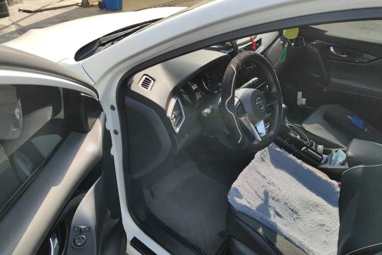 Used Nissan Qashqai 2019 2.0L CVT Smart Enjoyment Version
