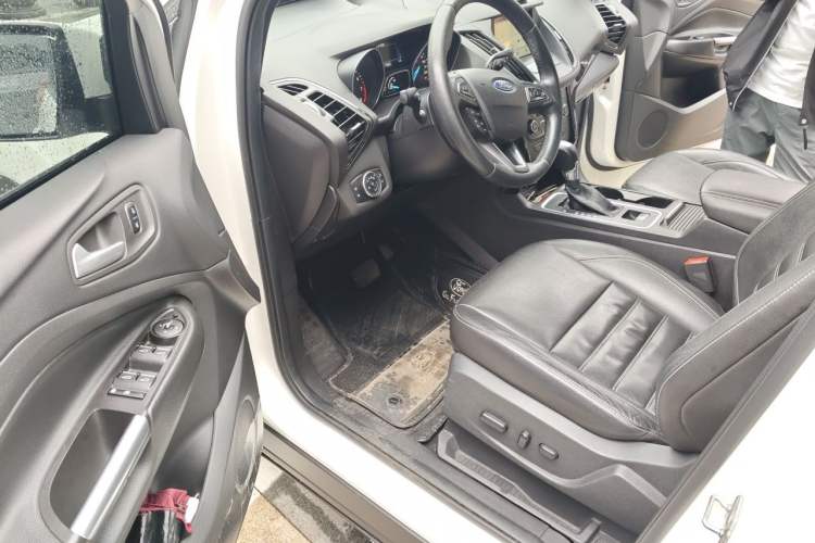 Used Ford Kuga 2017 EcoBoost 180 Two-Wheel-Drive Luxury Wing Edition
