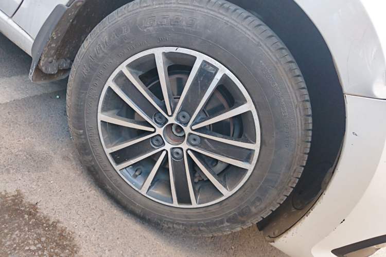 Used Volkswagen Santana 2016 1.4L Manual Fashion Edition