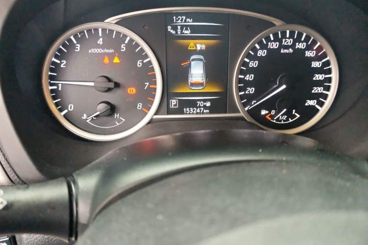 Used Nissan Sylphy 2016 1.6 XL CVT Luxury Edition Odometer Close Up