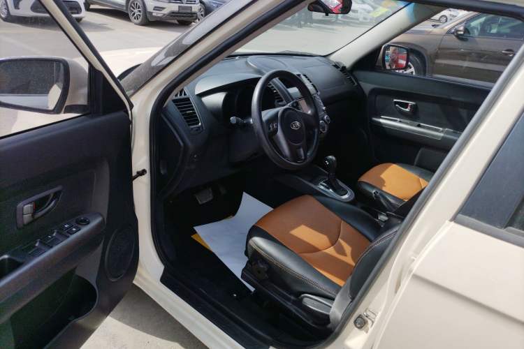 Used Kia Soul 2013 1.6L AT GL