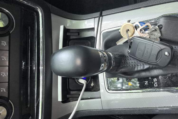 Used Roewe RX5 2018 20T Two-Wheel Drive Automatic Flagship Edition
