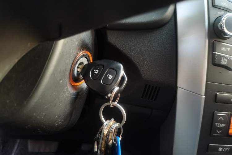 Used Toyota Corolla 2013 Special Edition 1.8L CVT ZhiKu GL-i Interior 1