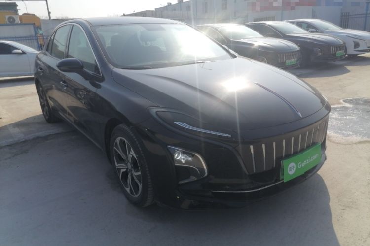 Used Hongqi E-QM5 2022 431 km Charge & Enjoy Edition