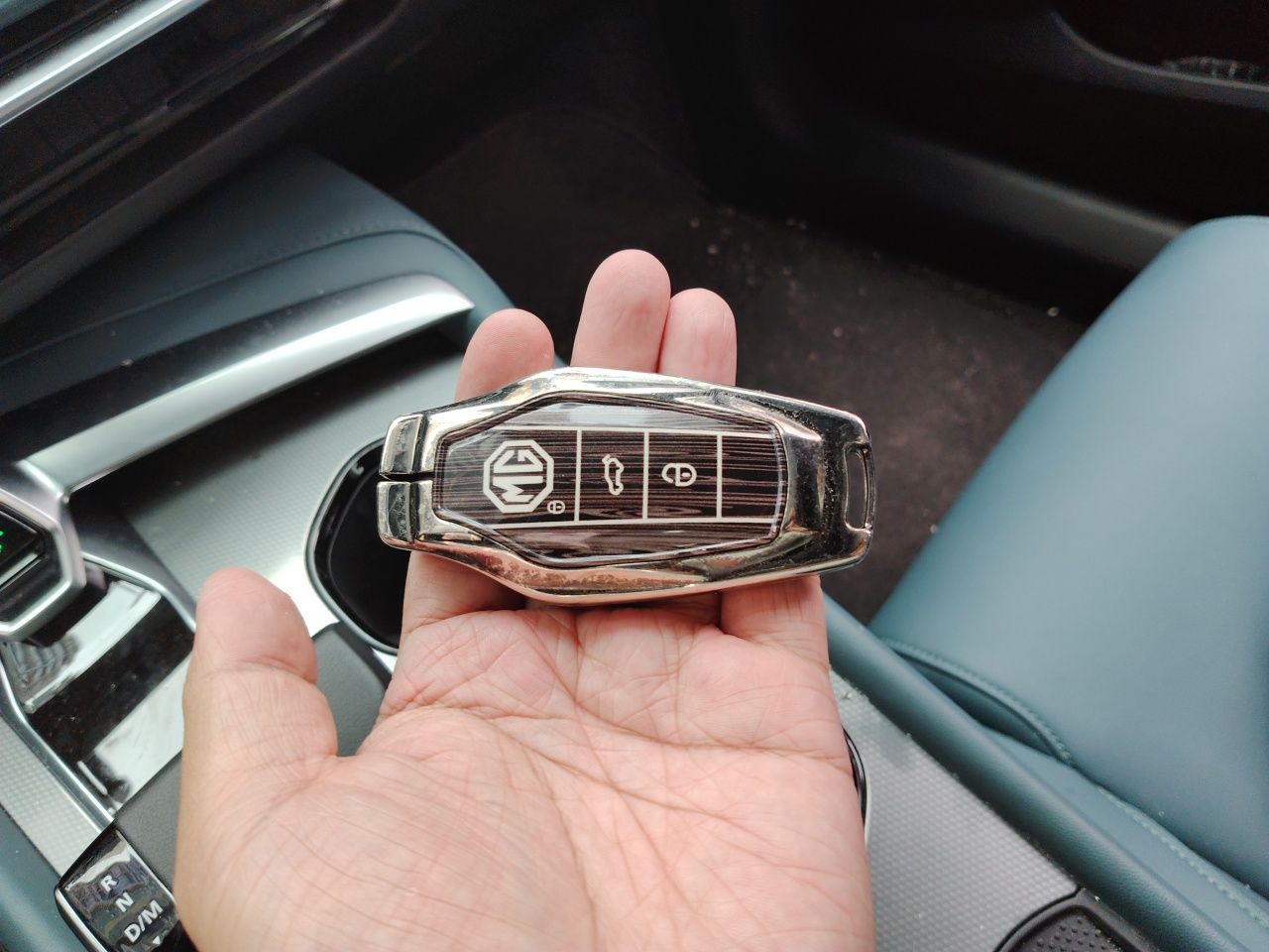 MG 7 2025 2.0T 405 AT Luxury Edition — снимка 20