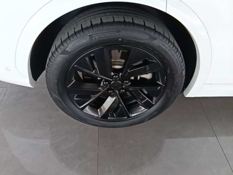 Used Li Auto L7 2023 Pro Model — 25