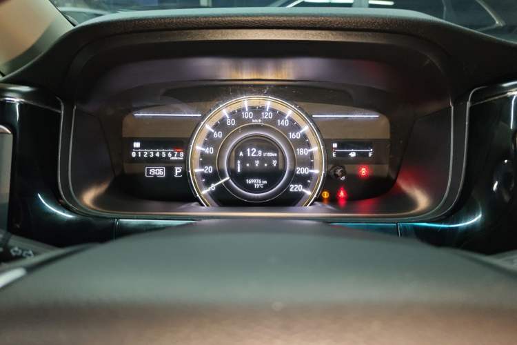 Used Honda Elysion 2016 2.4L Luxury Edition
