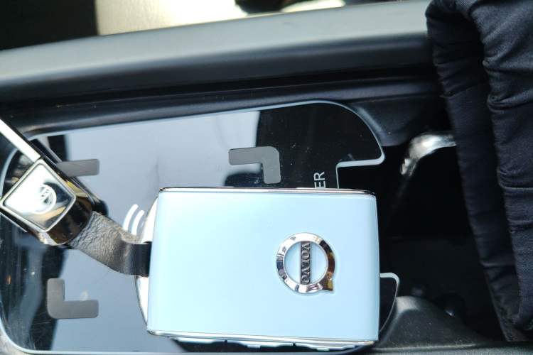 Used Volvo S90 2017 T4 Zhiyi Edition