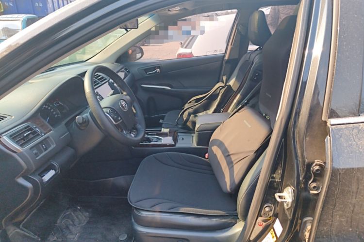 Used Toyota Camry 2016 2.0G 10th Anniversary Leading Edition