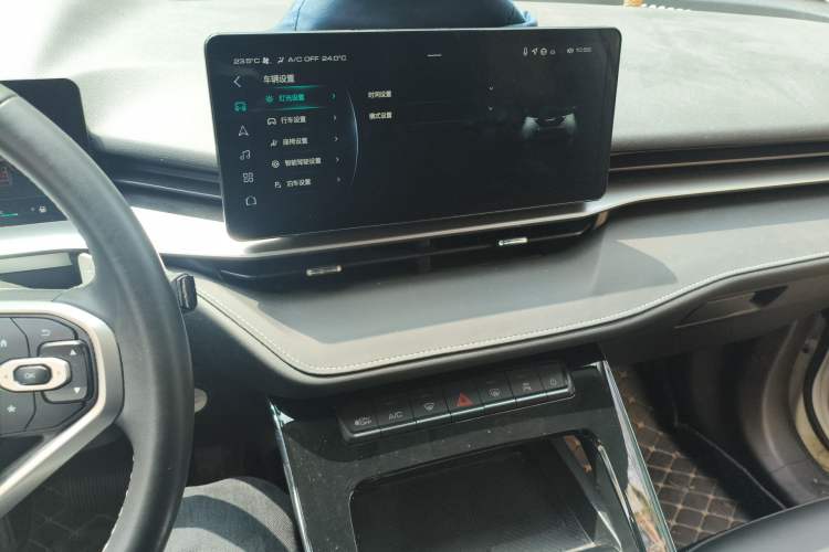 Used Haval H6 2021 3rd Generation 1.5T Automatic Two-Wheel Drive Max Audio And AC Panel