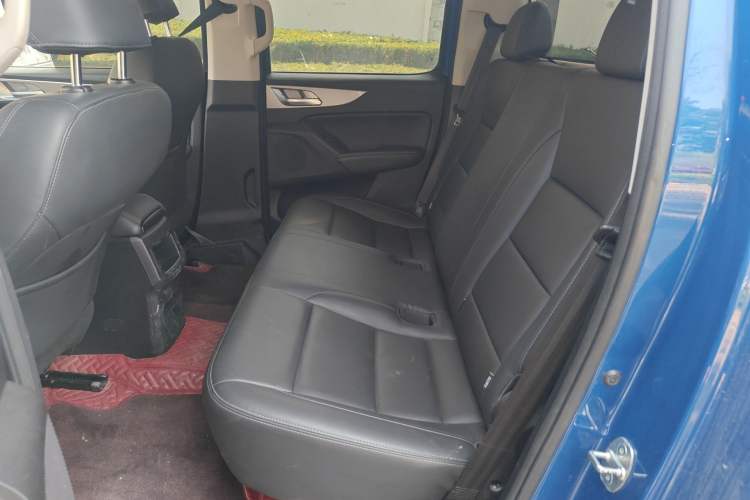 Used Great Wall Poer 2019 2.0T Commercial Version Manual Diesel 4x4 Elite Long-Box GW4D20M
