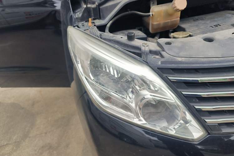 Used FORTHING F600 2016 F600L 1.5T Luxury Model
