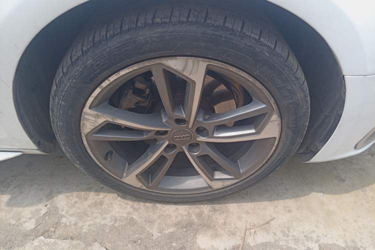 Used Audi A4L 2020 40 TFSI Fashion Dynamic Model Right Front Wheel Hub