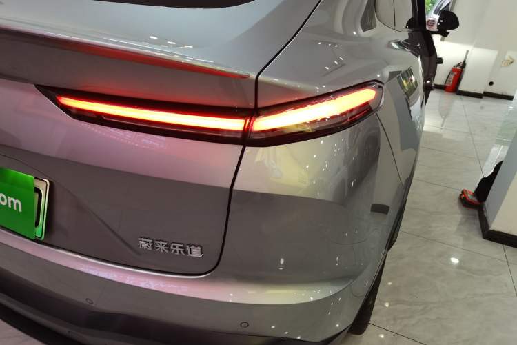 Used ONVO L60 2024 60 kWh Rear-Drive Version Exterior 3