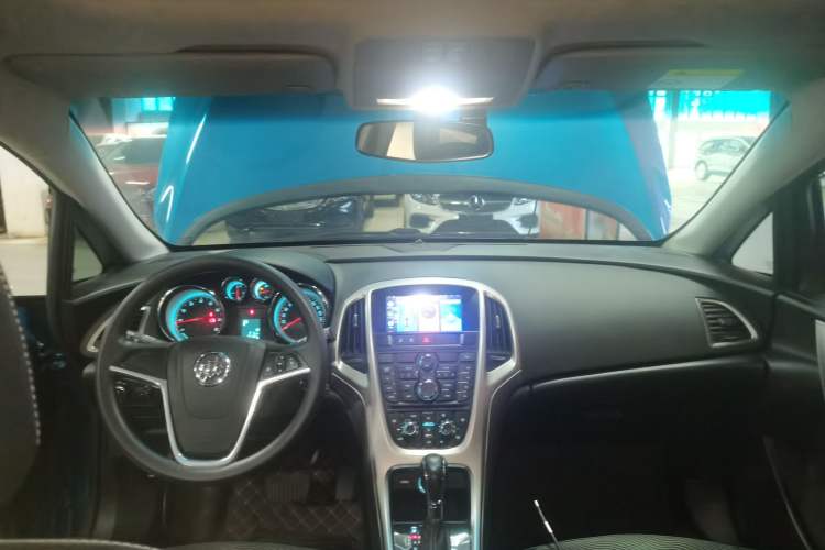 Used Buick GT 2014 XT 1.6L Automatic Fashion Edition
