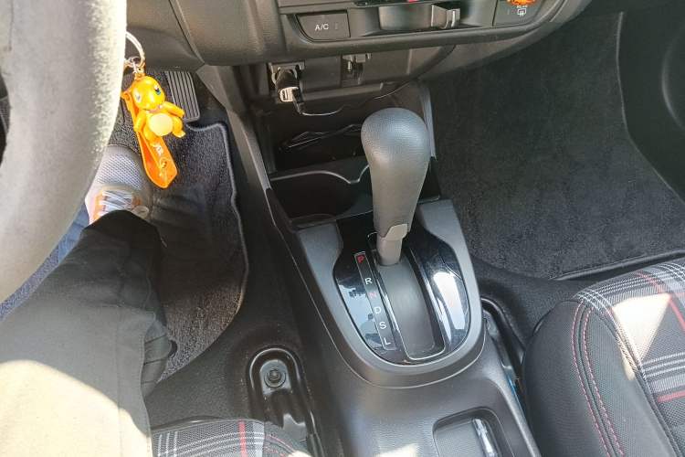 Used Honda Fit 2014 1.5L LX CVT Comfort Model