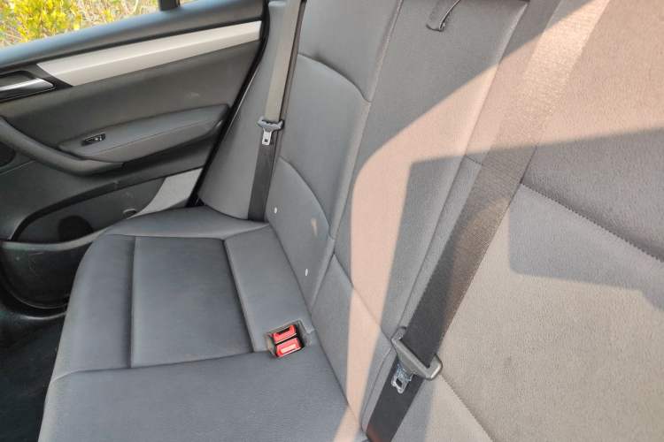 Used BMW X3 2014 xDrive20i Leading Model