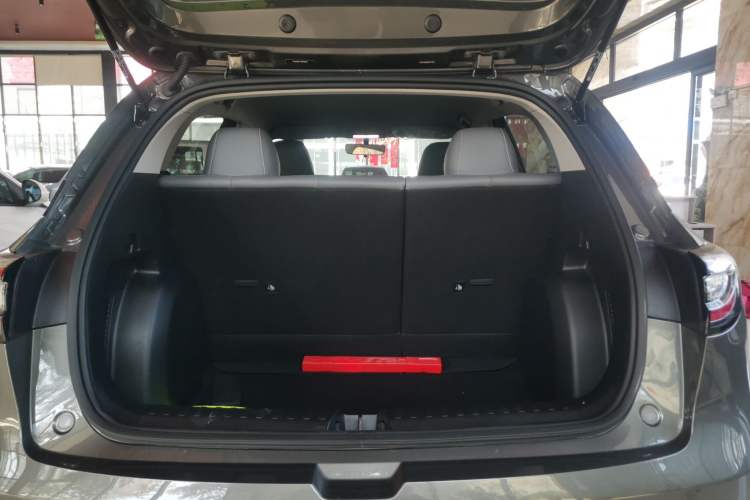 Used Geely Galaxy Geome 2025 310km Youth Edition Trunk