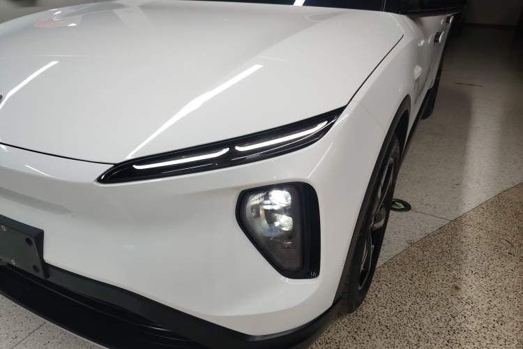 Used Nio ES6 2024 75 kWh Left Front Headlight