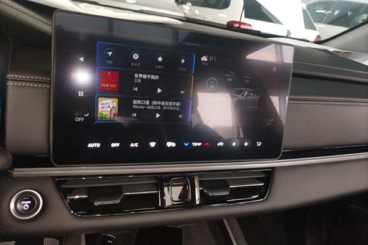 Used Mitsubishi AIRTREK 2022 Hardcore Edition