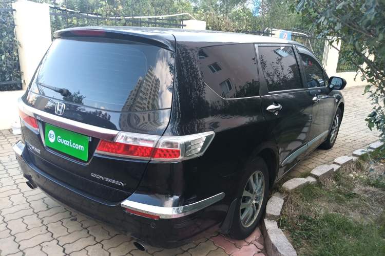 Used Honda Odyssey 2013 2.4L Elite Edition Rear Right 45 Deg