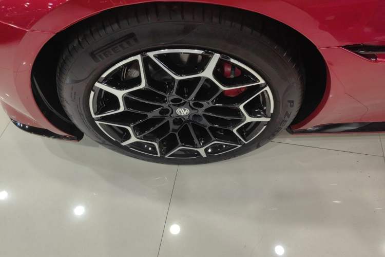 Used MG Cyberster 2024 501km Charming & Heartwarming Edition Exterior 4