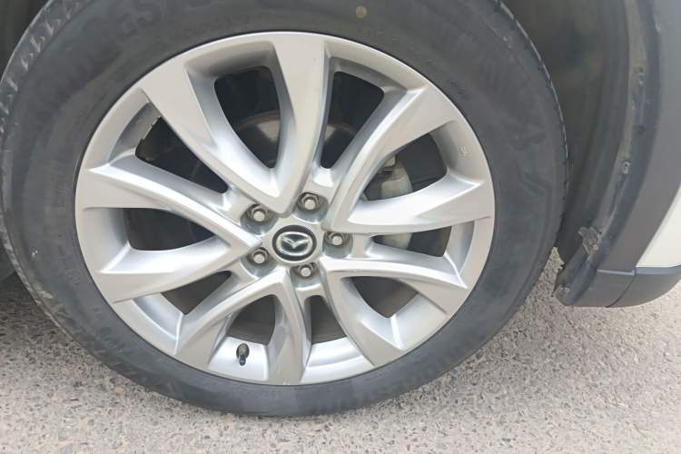 Used Mazda CX-5 2015 2.5L Automatic 4x4 Flagship Model Right Front Wheel Hub