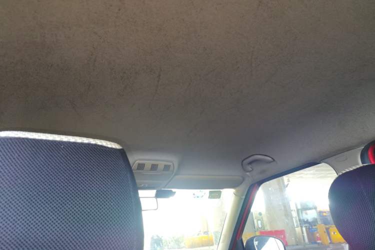 Used Skoda Fabia 2011 1.6L Automatic Crystal Edition
