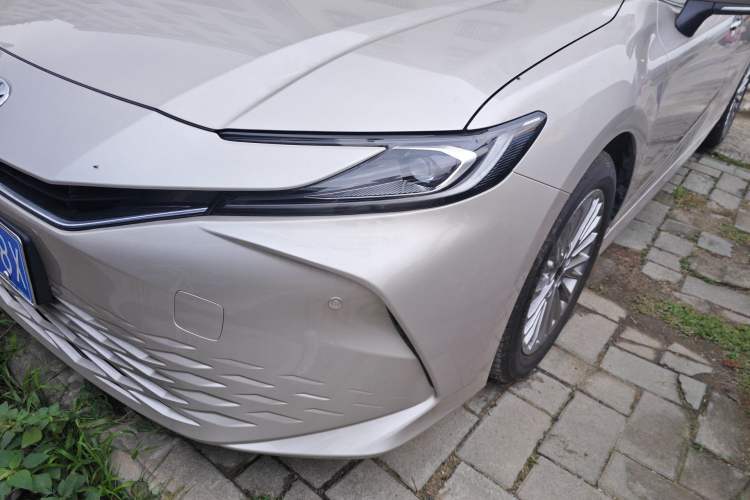 Used Toyota Camry 2026 Model 2.0GVP Luxury Edition Left Front Headlight