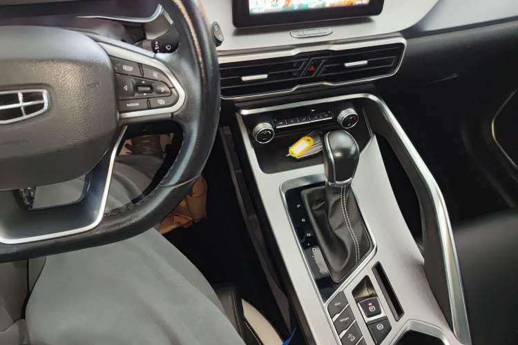 Used Geely Auto Coolray 2020 PRO 240T DCT Hunter