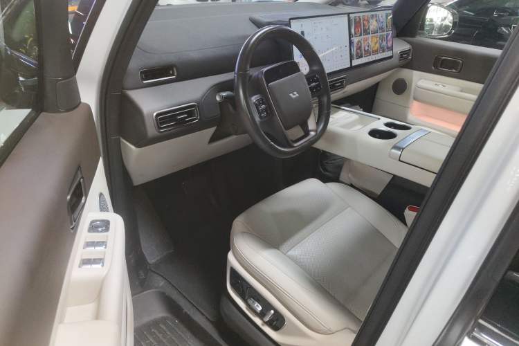 Used Li Auto MEGA 2024 Ultra Model