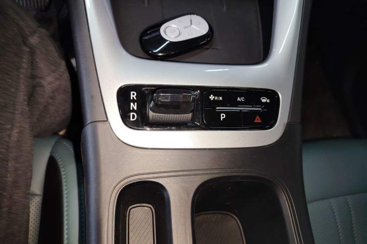 Used Geely Galaxy Geome 2025 310km Dream Edition Gear Lever