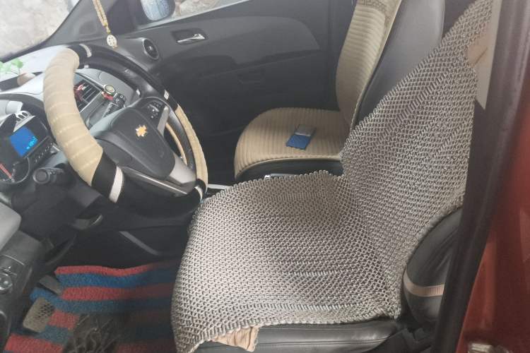 Used Chevrolet Aveo Sonic 2011 Hatchback 1.6L AT SX
