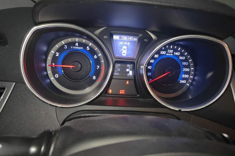 Used Hyundai Elantra (5th Generation / Langdong) 2012 1.6L Manual Leading Model
