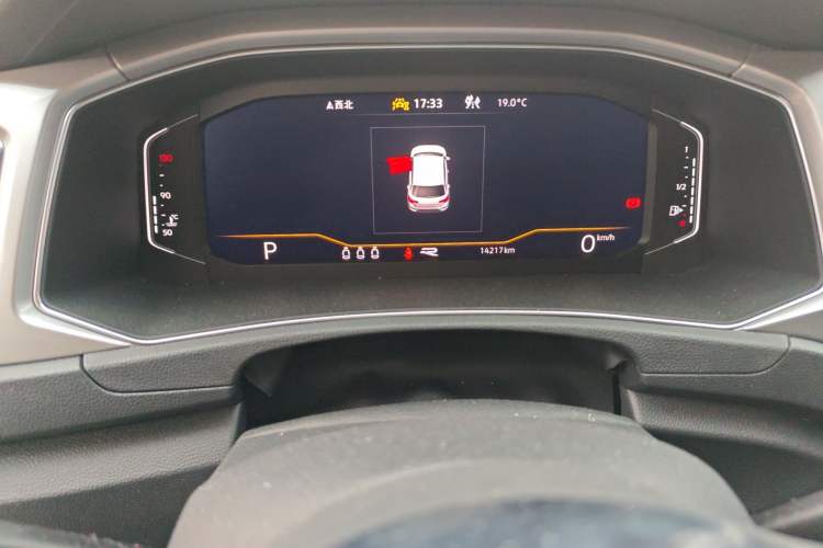 Used Volkswagen T-ROC 2022 280TSI DSG Two-Wheel Drive R-Line Pro PLUS