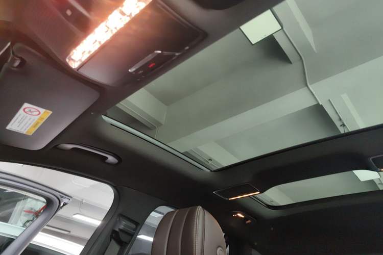 Used Mercedes-Benz GLC 2020 Facelifted GLC 260 L 4MATIC Dynamic Edition
